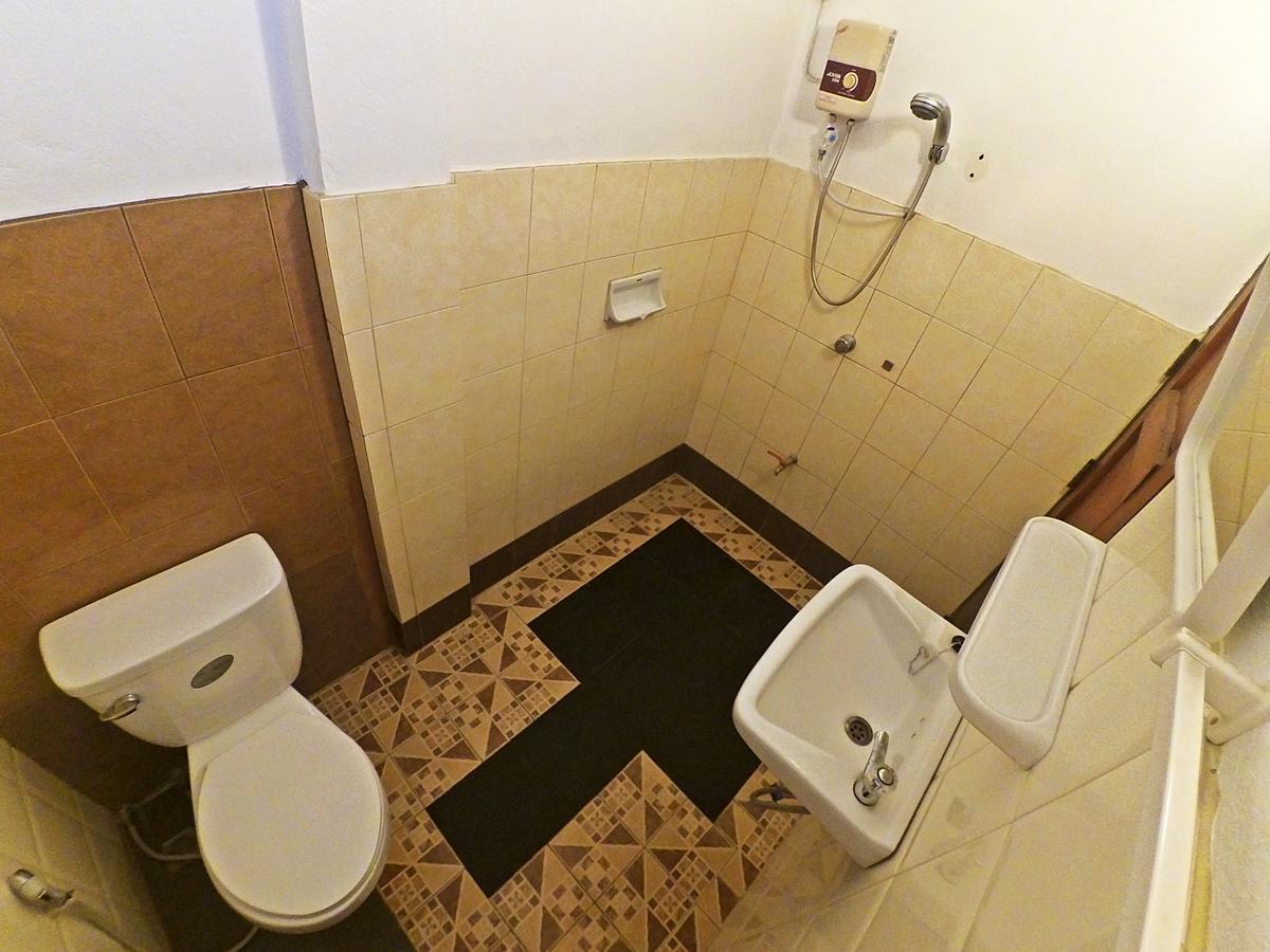 Sarah Guest House Chiang Mai Zewnętrze zdjęcie