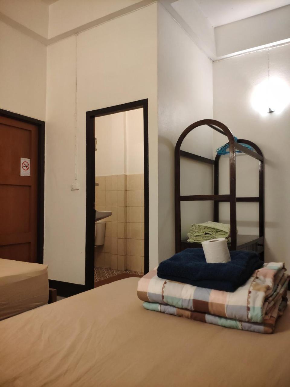 Sarah Guest House Chiang Mai Zewnętrze zdjęcie