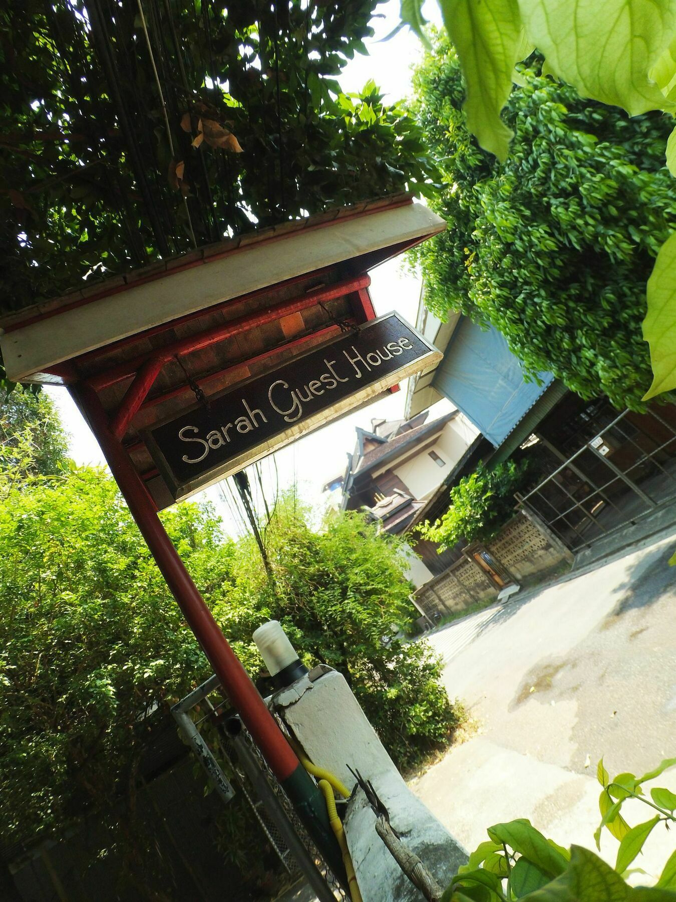 Sarah Guest House Chiang Mai Zewnętrze zdjęcie