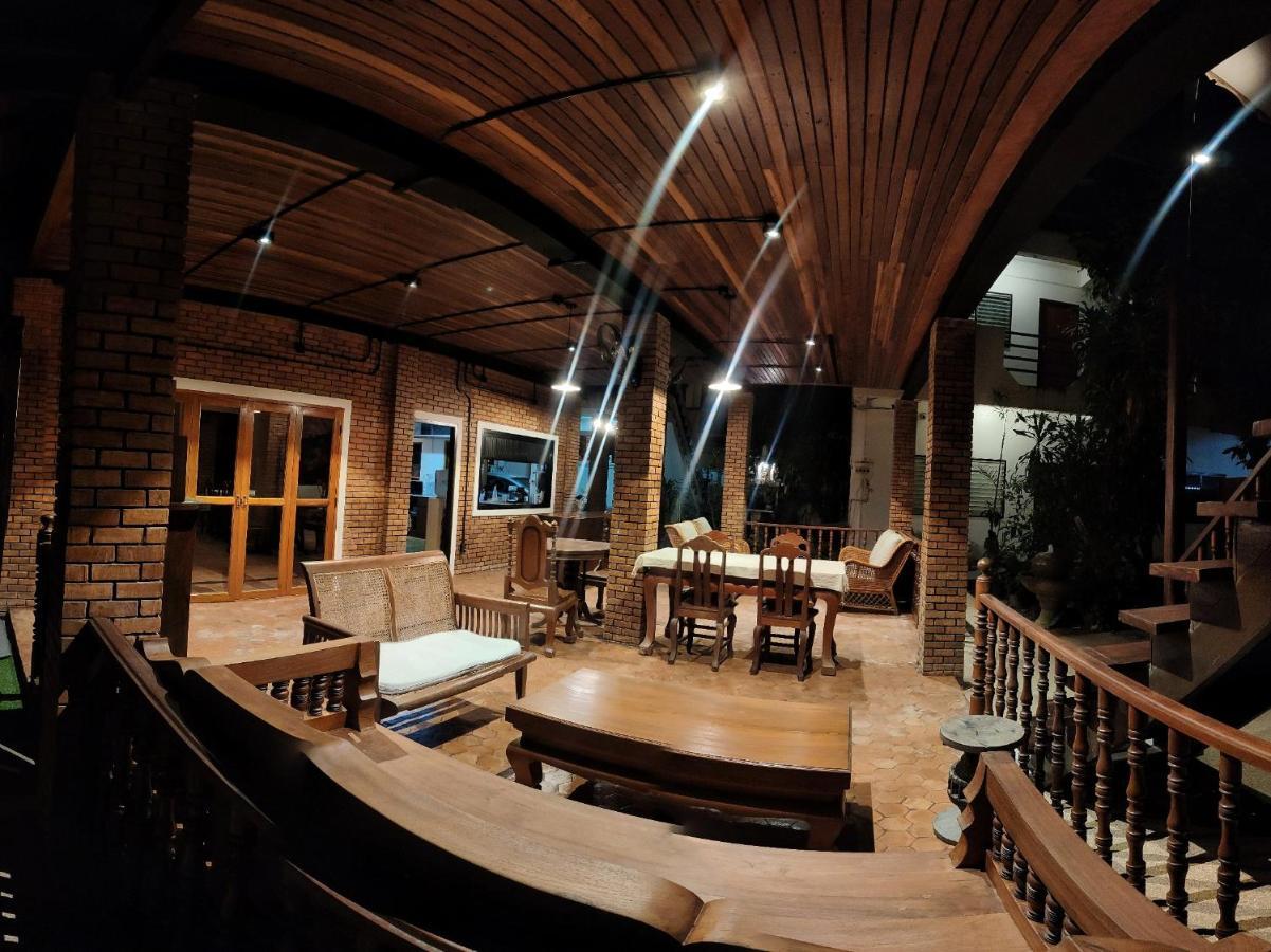 Sarah Guest House Chiang Mai Zewnętrze zdjęcie